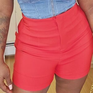 Red Short